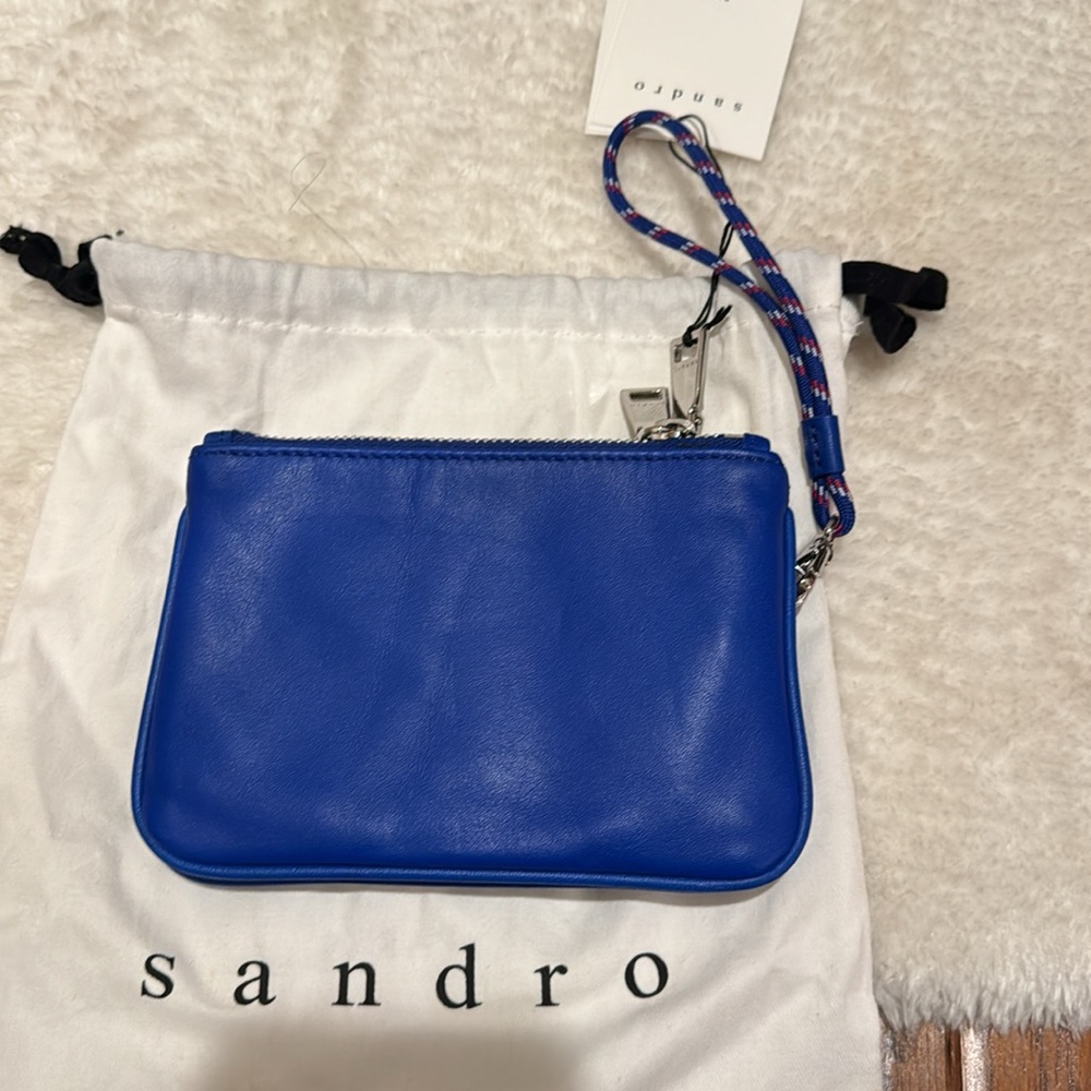 Blue pouch leather wristlet 2 compartments Sandro. Never worn. - Picture 3 of 3